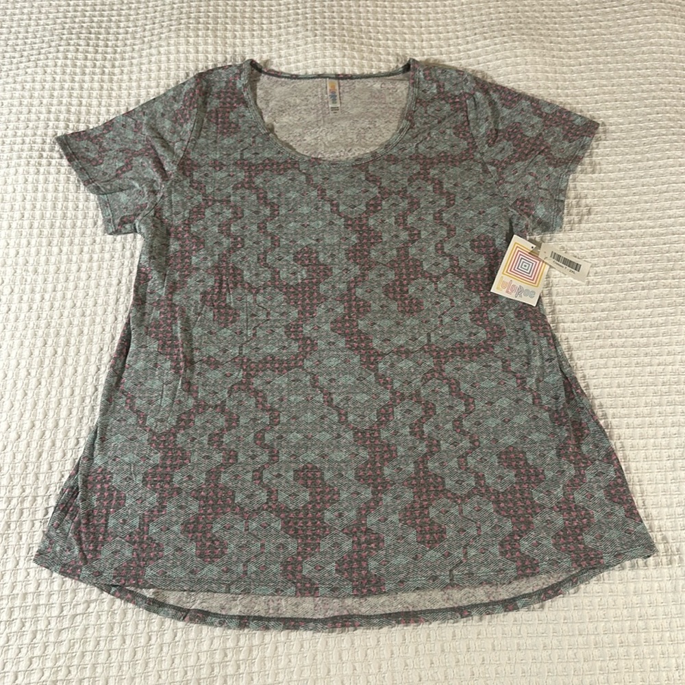LuLaRoe Women’s Classic T /Size: 2XL/ Color: Gray, Pink, Teal Geo Design (NWT)